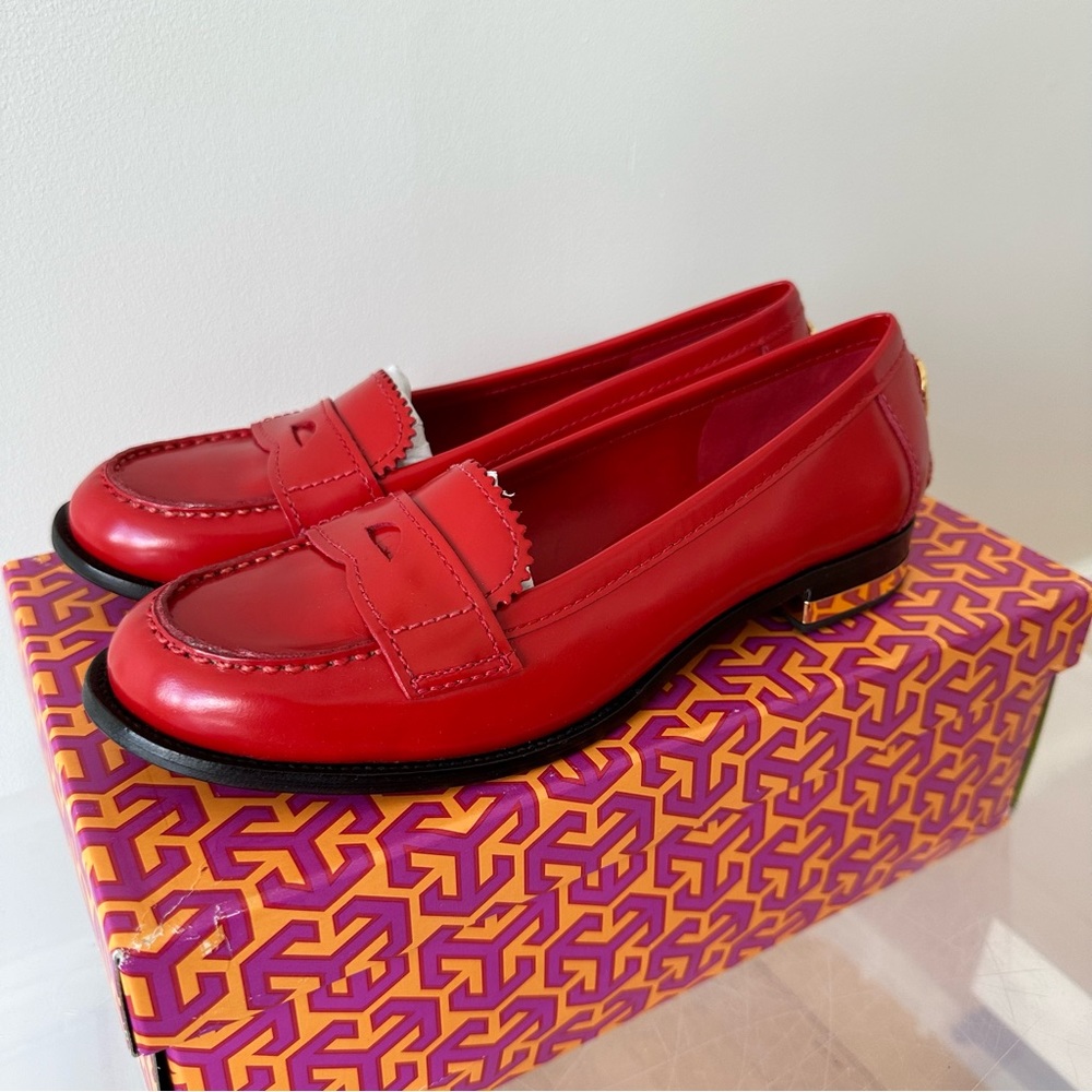 New! Tory Burch Red Loafers - Picture 16 of 17